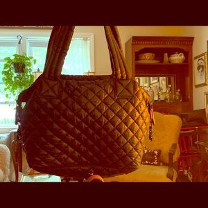 Medium Sutton Tote, no strap or small bag inside.